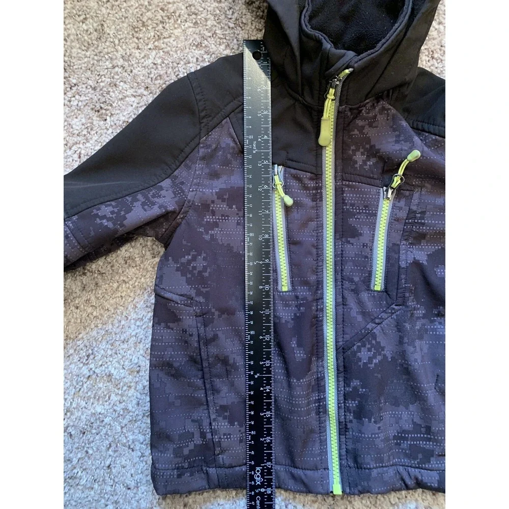 Snozu Jacket Boys Size 5/6 Black Full‎ Zip Hood Winter Coat